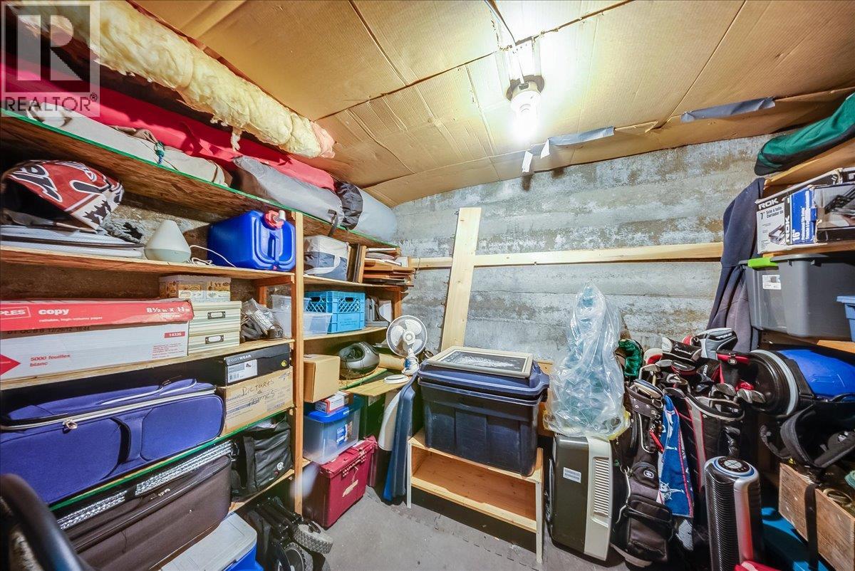 1760 Park Street, Rossland, British Columbia  V0G 1Y0 - Photo 35 - 10402673