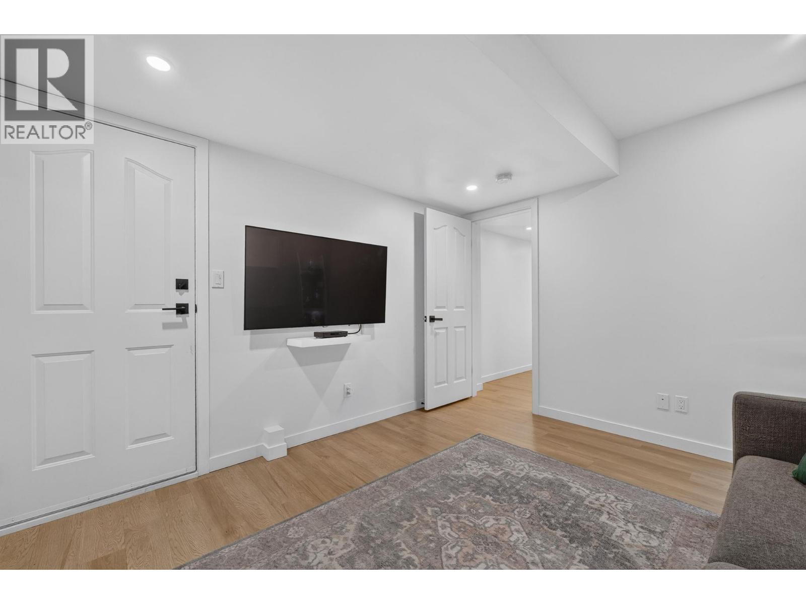 5290 Clarence Road, Peachland, British Columbia  V0H 1X2 - Photo 46 - 10400698