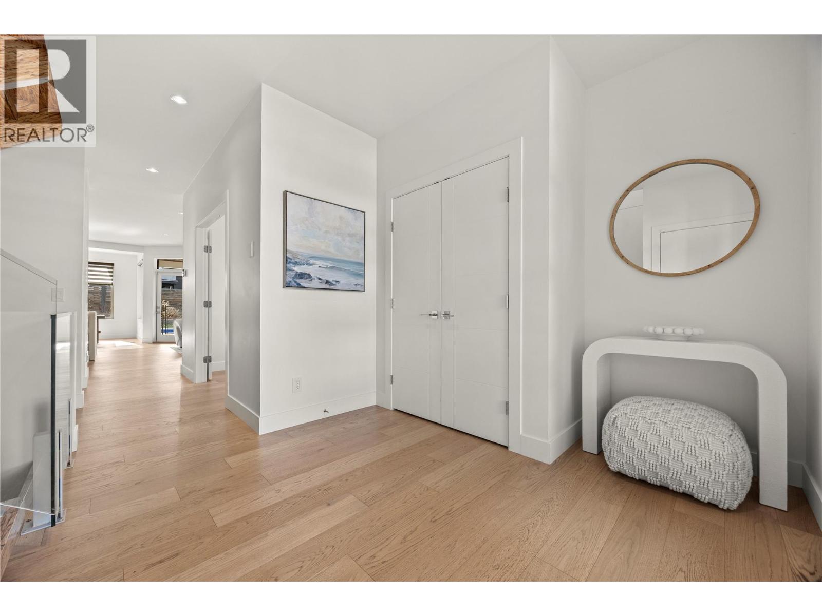 1265 Ponds Avenue, Kelowna, British Columbia  V1W 5N1 - Photo 3 - 10402719