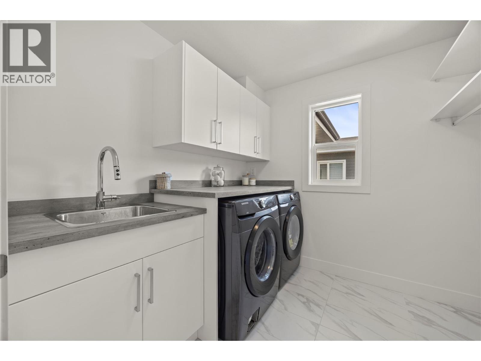 1265 Ponds Avenue, Kelowna, British Columbia  V1W 5N1 - Photo 38 - 10402719