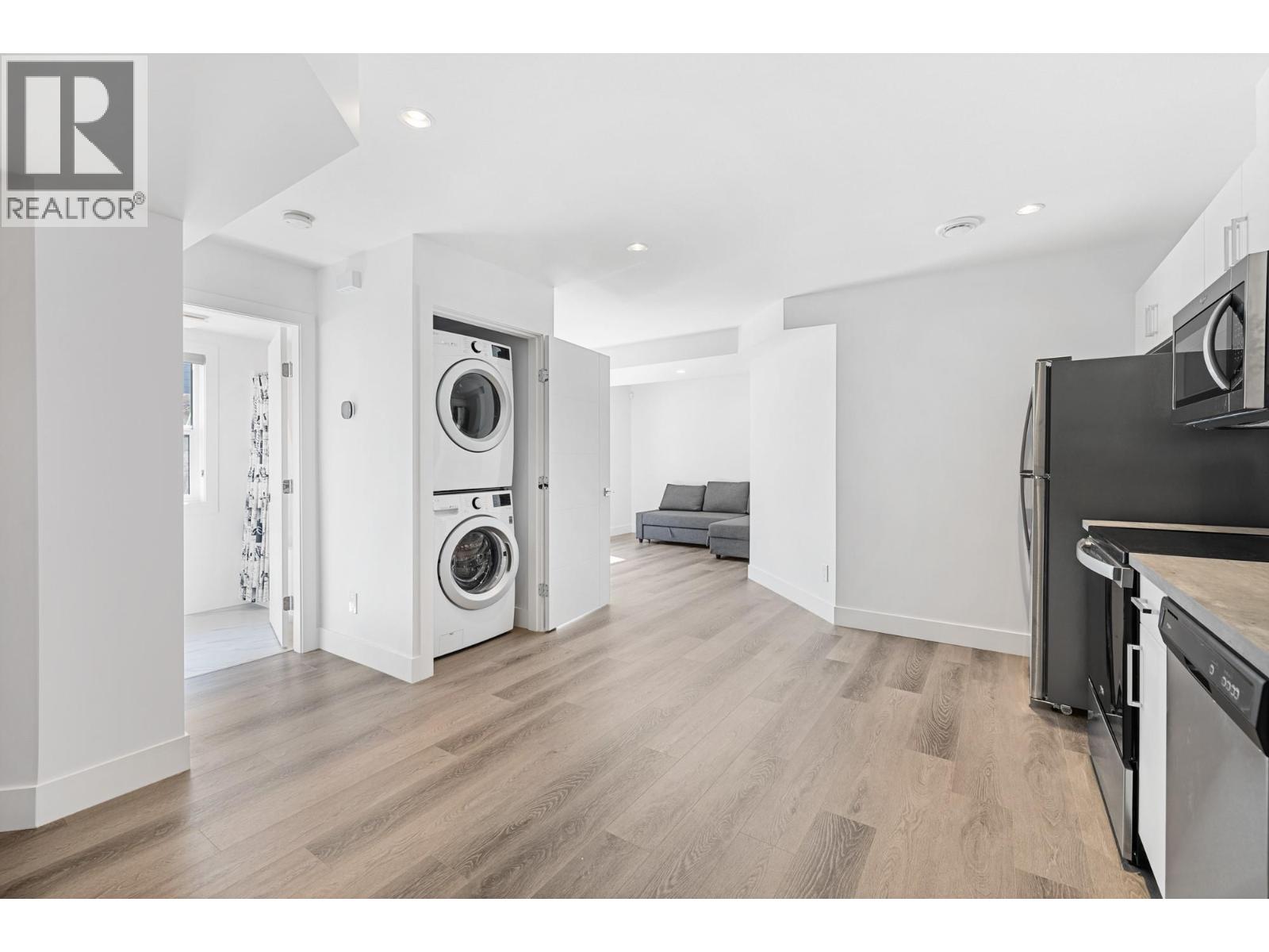 1265 Ponds Avenue, Kelowna, British Columbia  V1W 5N1 - Photo 52 - 10402719