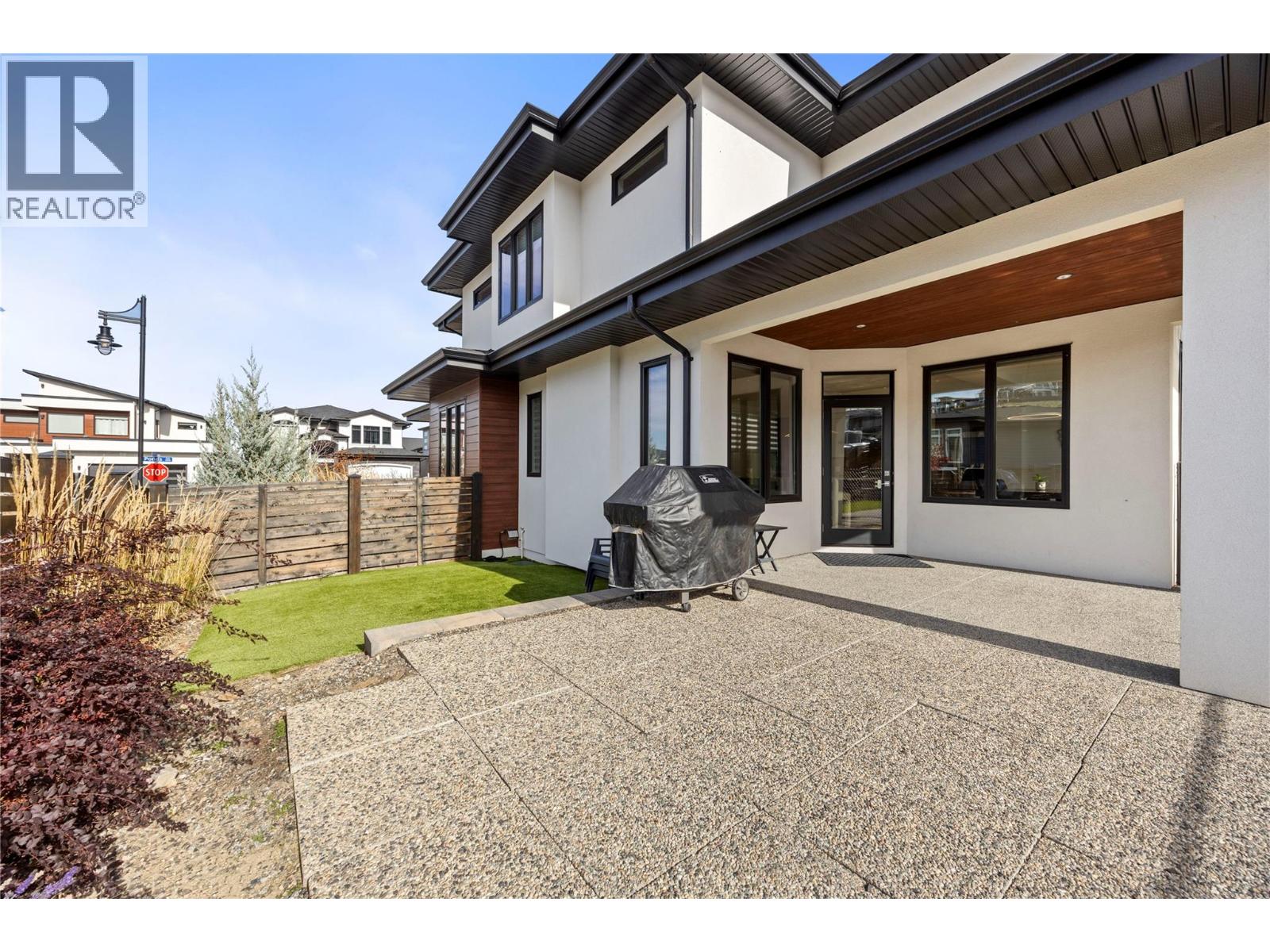 1265 Ponds Avenue, Kelowna, British Columbia  V1W 5N1 - Photo 59 - 10402719