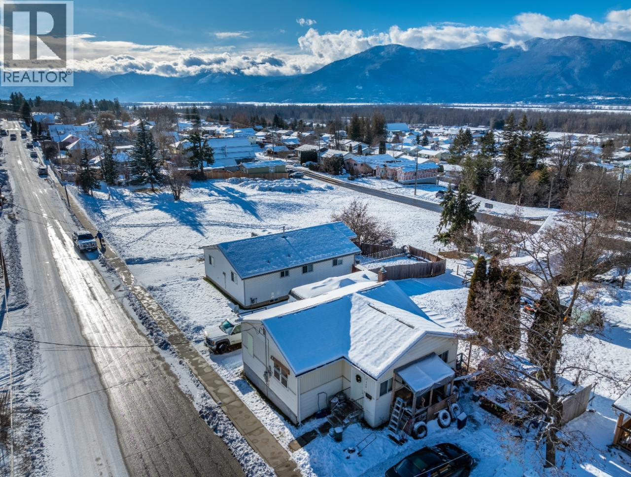 229 9th  S Avenue, Creston, British Columbia  V0B 1G3 - Photo 17 - 10402660