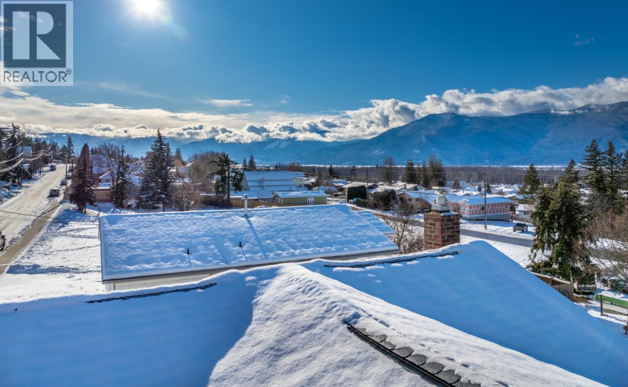 229 9th  S Avenue, Creston, British Columbia  V0B 1G3 - Photo 18 - 10402660