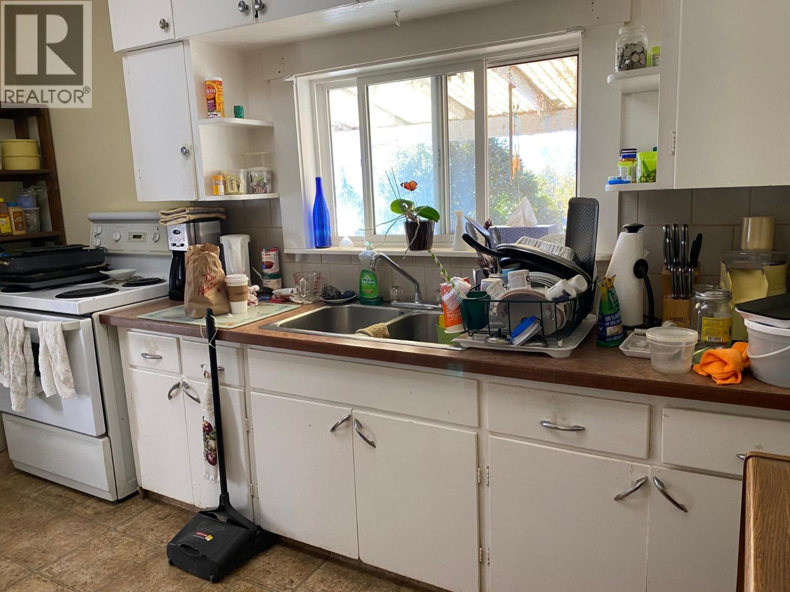 229 9th  S Avenue, Creston, British Columbia  V0B 1G3 - Photo 8 - 10402660