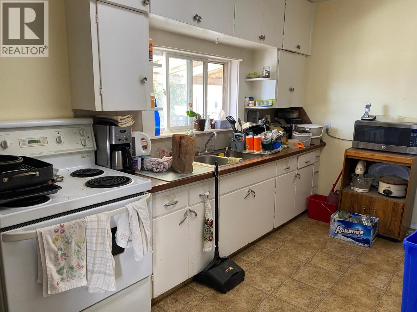 229 9th  S Avenue, Creston, British Columbia  V0B 1G3 - Photo 9 - 10402660
