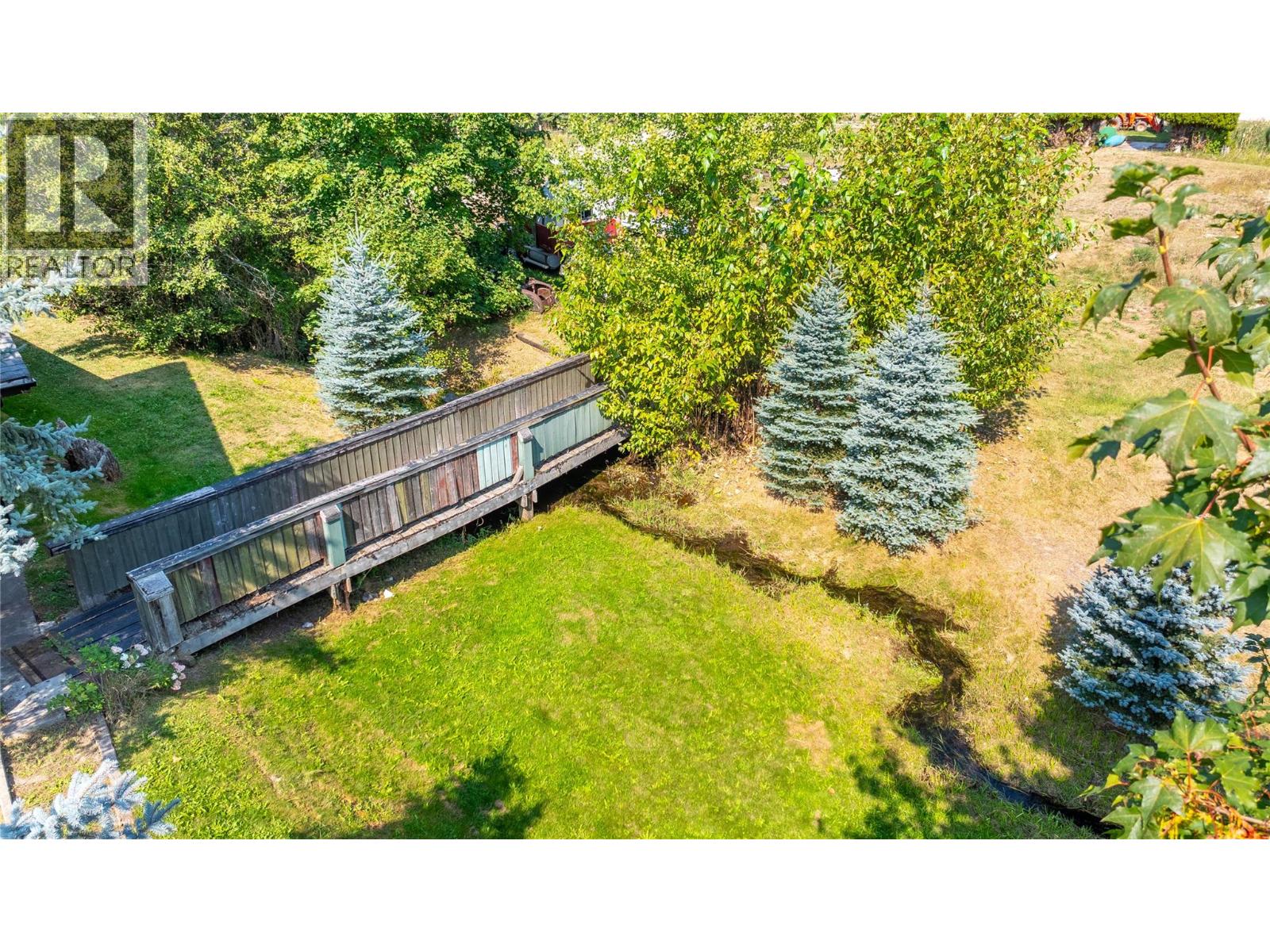 4580 44th Street, Canyon, British Columbia  V0B 1C1 - Photo 13 - 10402470