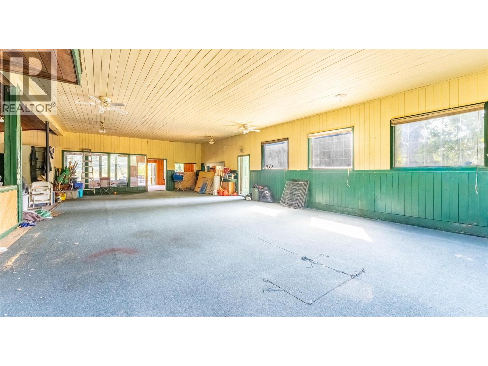 4580 44th Street, Canyon, British Columbia  V0B 1C1 - Photo 37 - 10402470