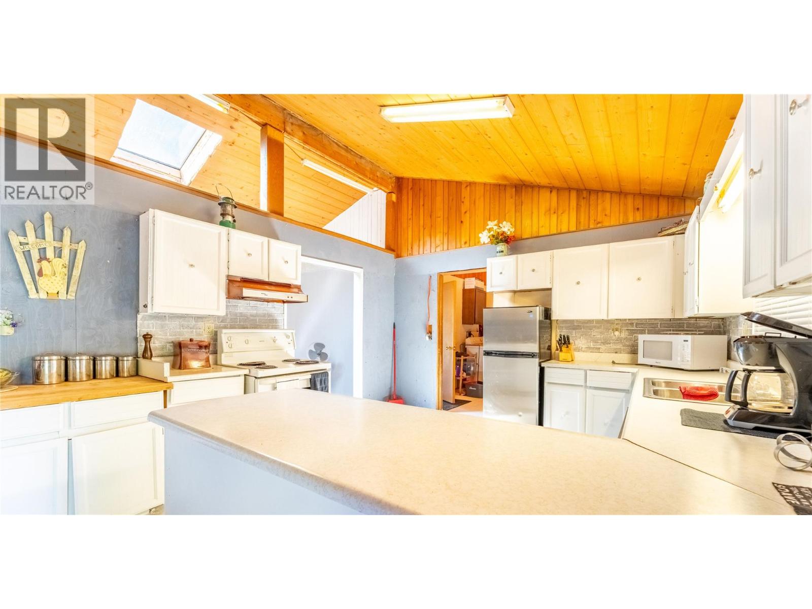 4580 44th Street, Canyon, British Columbia  V0B 1C1 - Photo 39 - 10402470