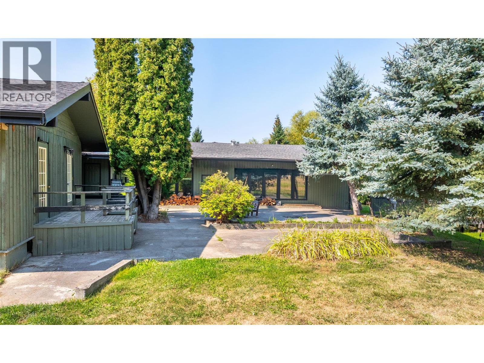 4580 44th Street, Canyon, British Columbia  V0B 1C1 - Photo 4 - 10402470