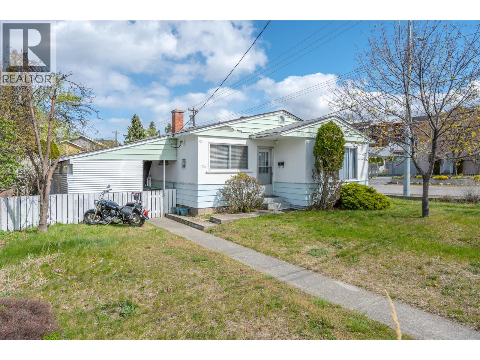797 Forestbrook Drive, Penticton, British Columbia  V2A 2E6 - Photo 3 - 10402655