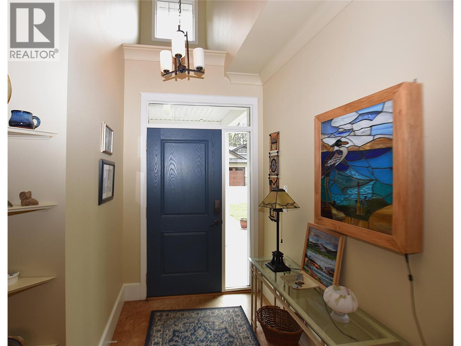 430 Hummingbird Avenue, Vernon, British Columbia  V1H 2A1 - Photo 5 - 10402702