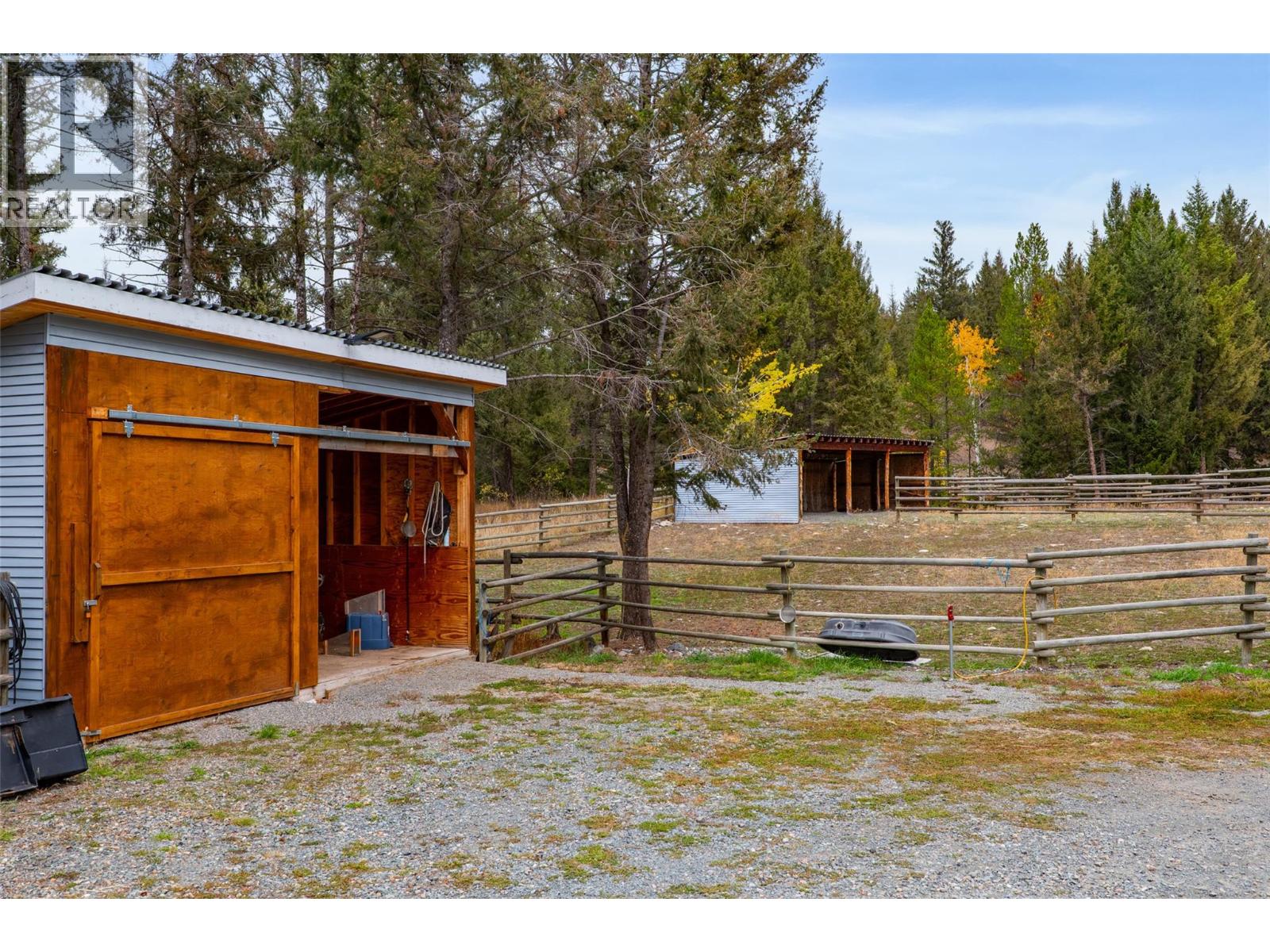 5809 Beech Road, Merritt, British Columbia  V1K 1M6 - Photo 16 - 10402485