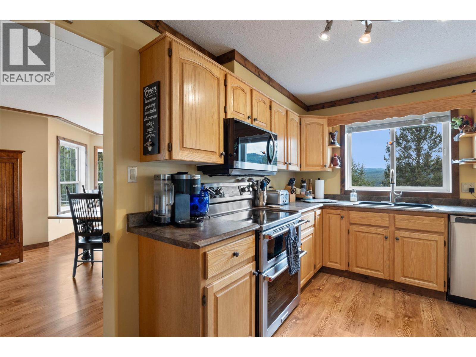 5809 Beech Road, Merritt, British Columbia  V1K 1M6 - Photo 48 - 10402485