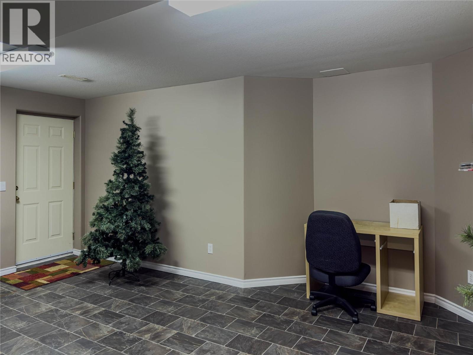 101 Coppertree Court, Kamloops, British Columbia  V2E 2N4 - Photo 30 - 10402364