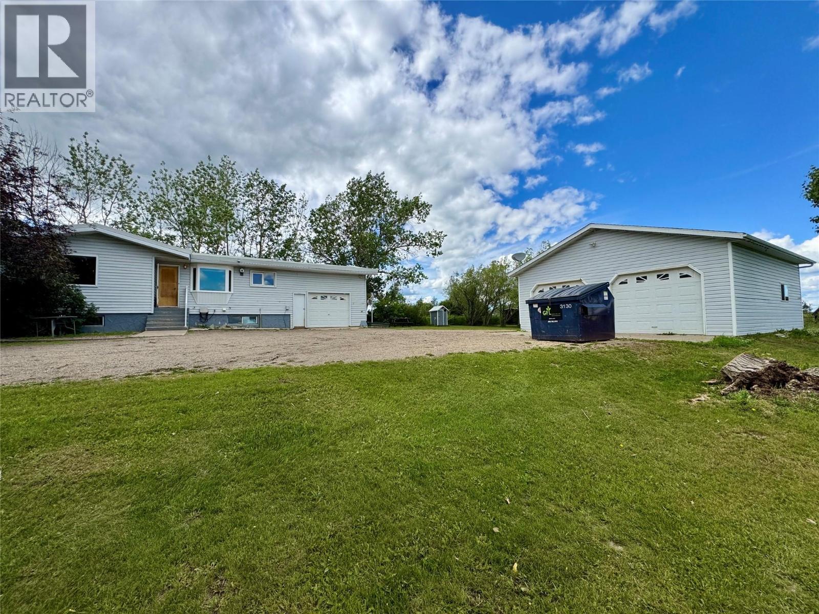 3074 208 Road, Dawson Creek, British Columbia  V1G 0C3 - Photo 4 - 10402653