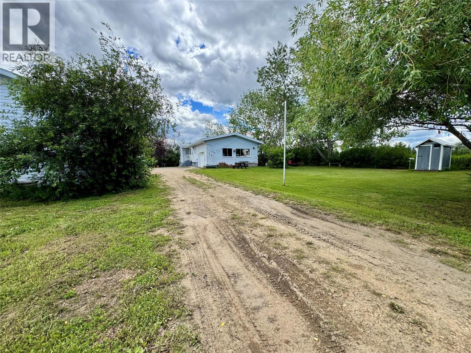 3074 208 Road, Dawson Creek, British Columbia  V1G 0C3 - Photo 7 - 10402653