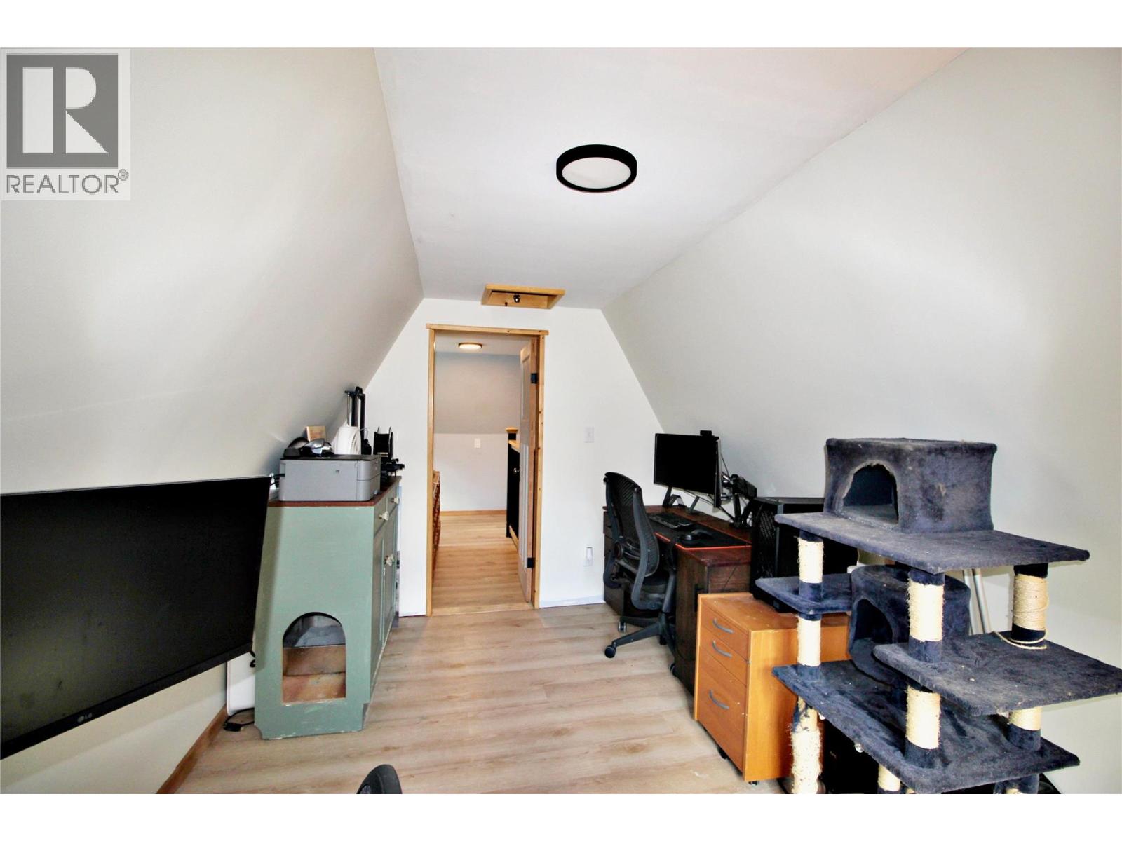 865 Kipling Street, Warfield, British Columbia  V1R 2A5 - Photo 19 - 10402746