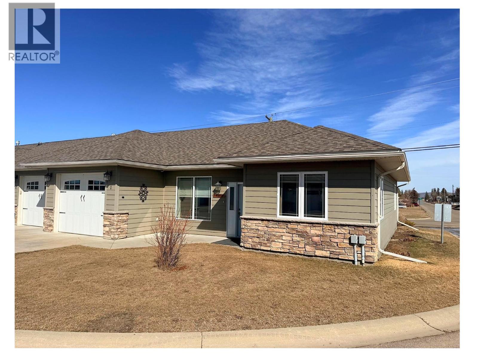 11001 17 Street Unit# 1, Dawson Creek, British Columbia  V1G 0B7 - Photo 1 - 10402766