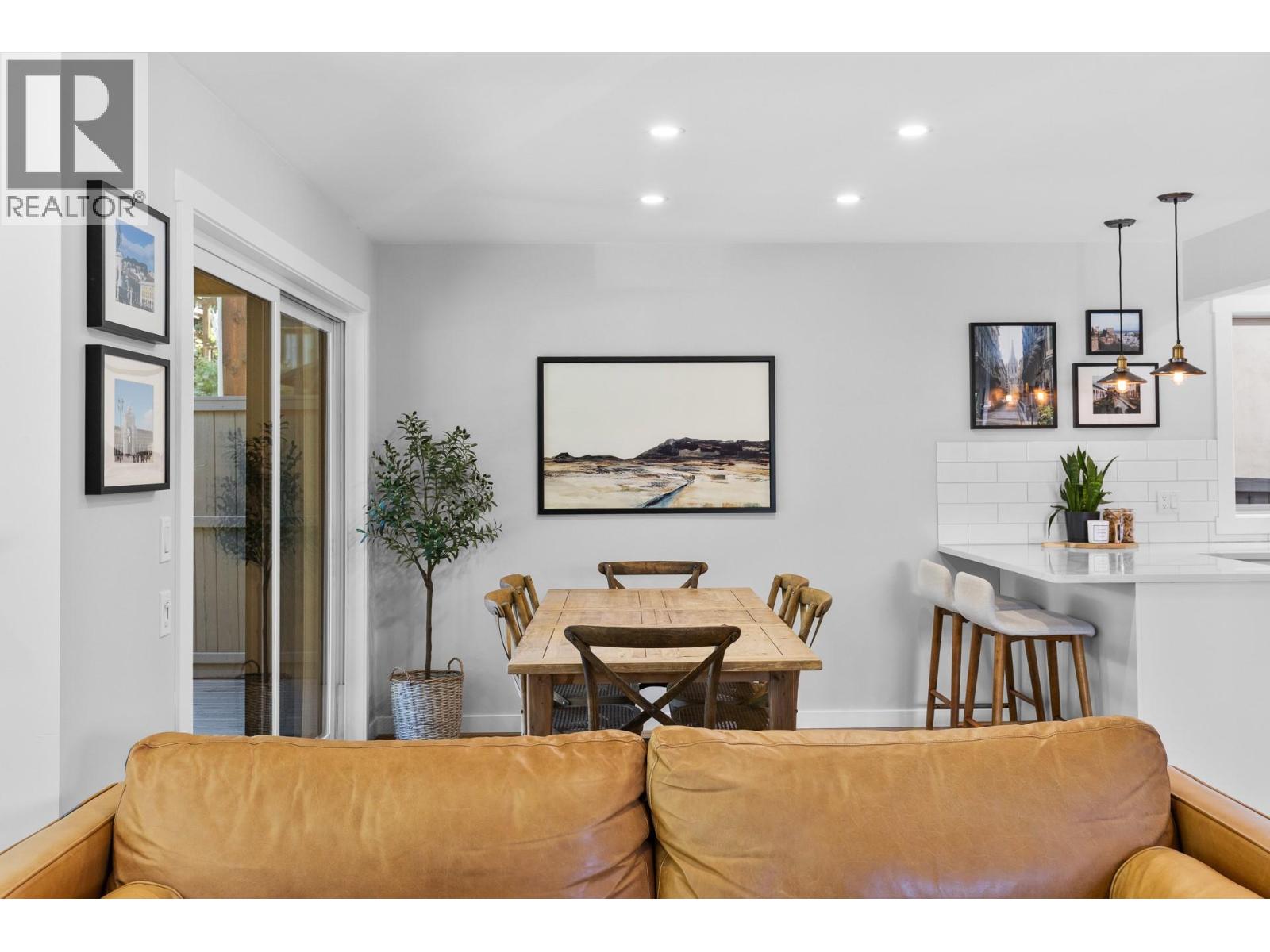 905 Paret Crescent, Kelowna, British Columbia  V1W 4X8 - Photo 18 - 10402275
