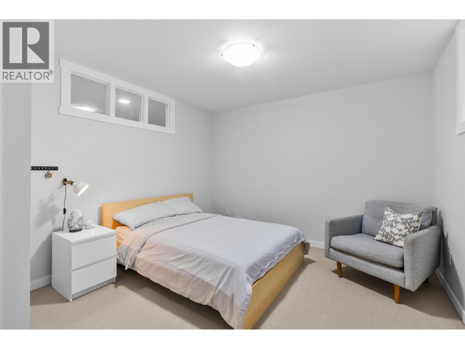905 Paret Crescent, Kelowna, British Columbia  V1W 4X8 - Photo 54 - 10402275