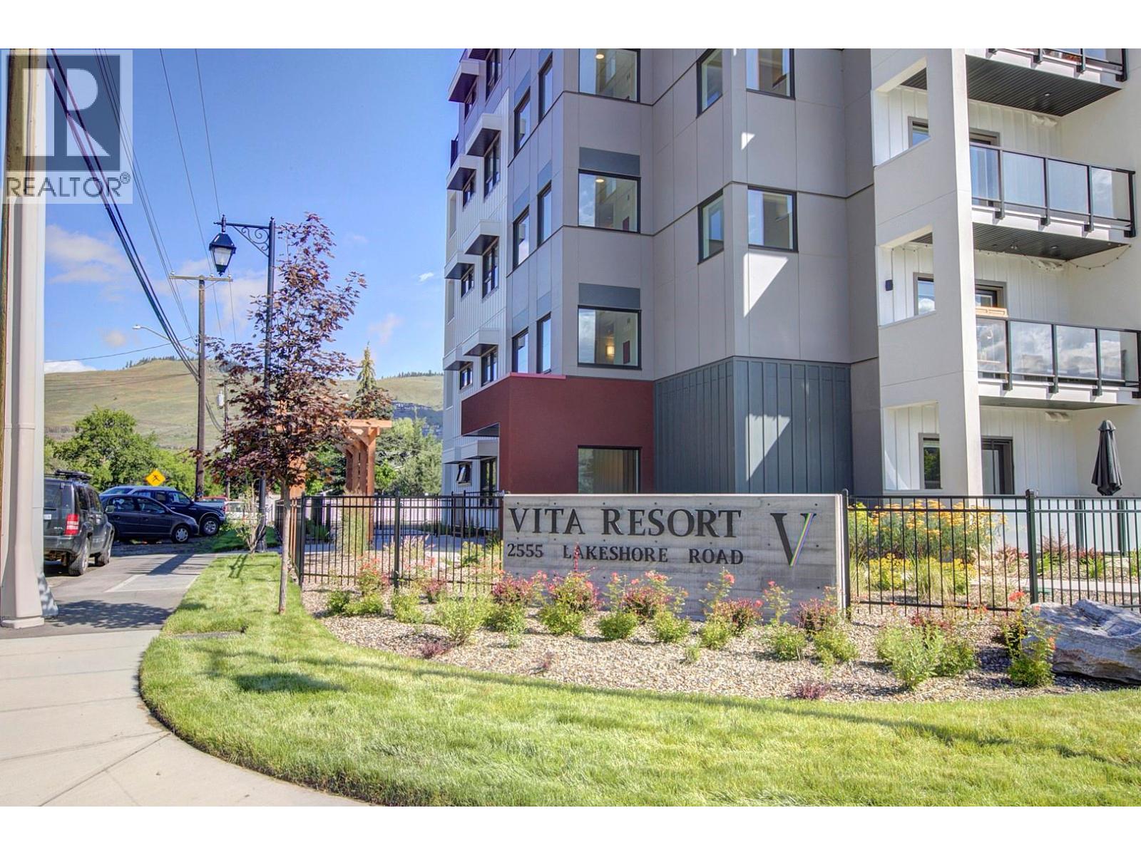 2555 Lakeshore Road Unit# 419, Vernon, British Columbia  V1H 0A4 - Photo 2 - 10402754
