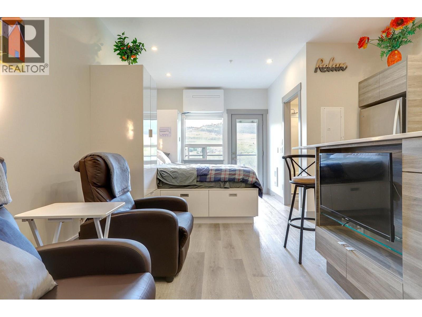 2555 Lakeshore Road Unit# 419, Vernon, British Columbia  V1H 0A4 - Photo 4 - 10402754