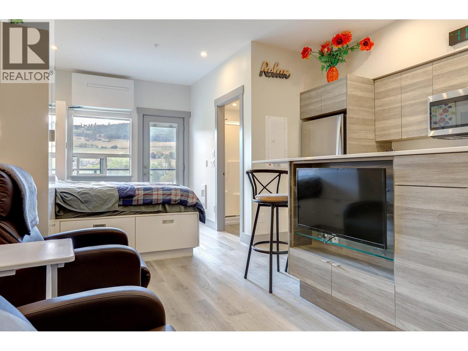 2555 Lakeshore Road Unit# 419, Vernon, British Columbia  V1H 0A4 - Photo 5 - 10402754