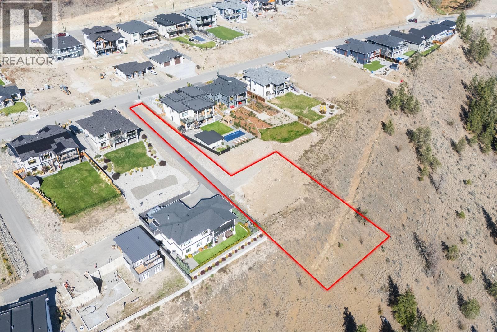 17523 Sanborn Street, Summerland, British Columbia  V0H 1Z3 - Photo 1 - 10402473