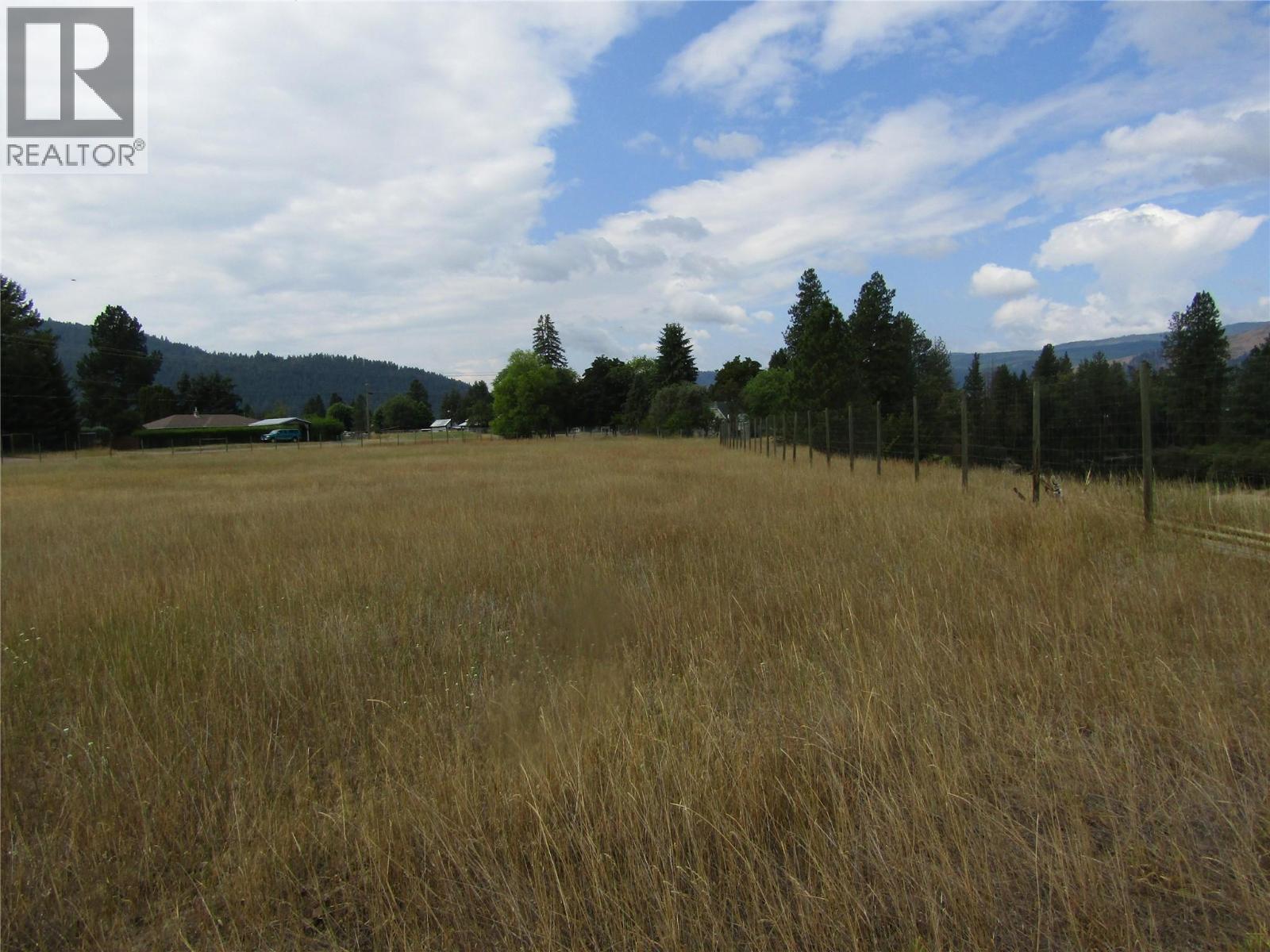 5925 Danish Road, Grand Forks, British Columbia  V0H 1H4 - Photo 5 - 10402731