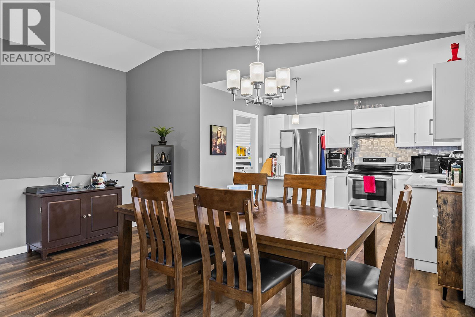 7151 Dunwaters Road, Kelowna, British Columbia  V1Z 3W5 - Photo 7 - 10402675