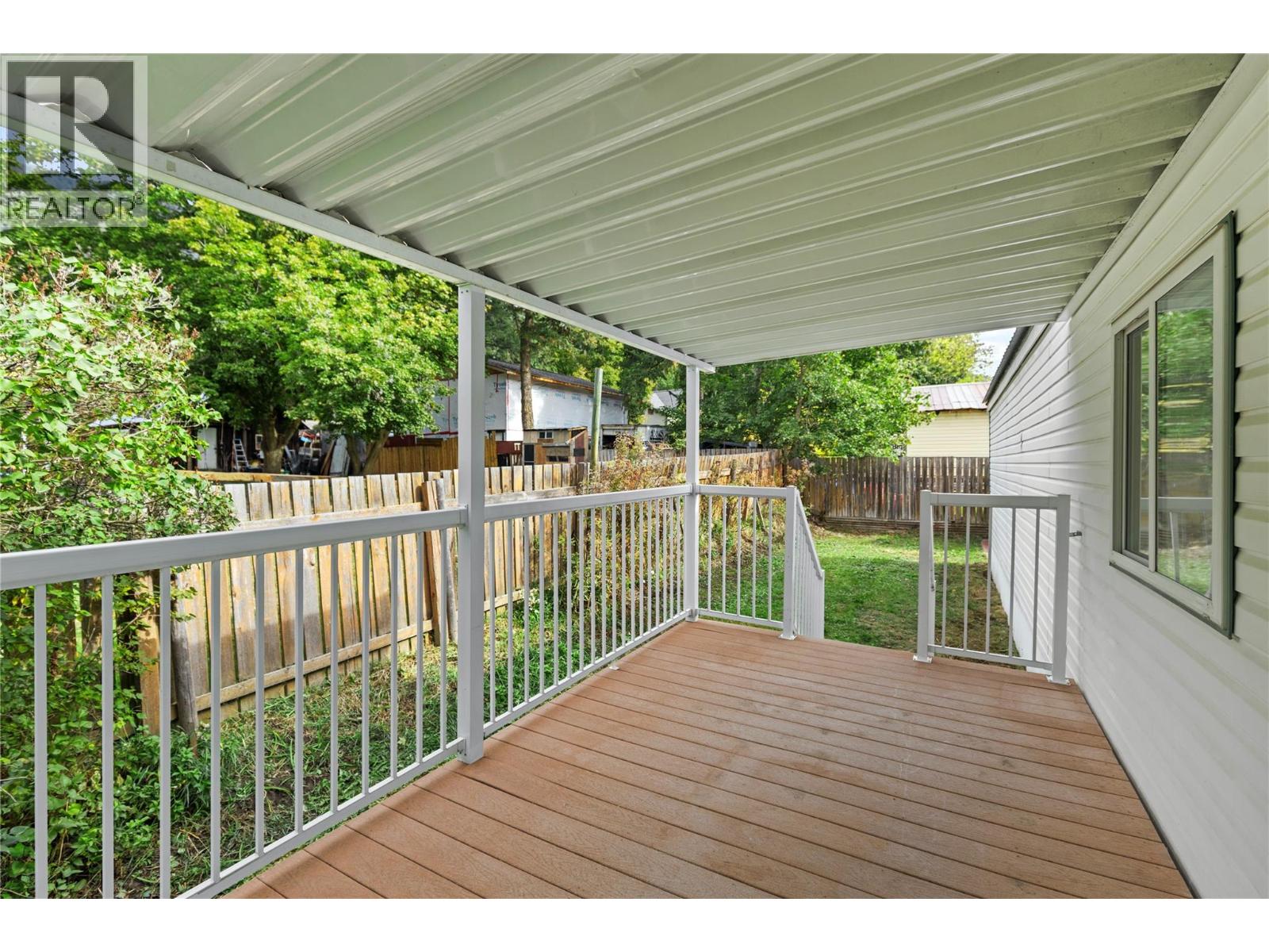 5694 97 Highway, Falkland, British Columbia  V0E 1W0 - Photo 20 - 10402786