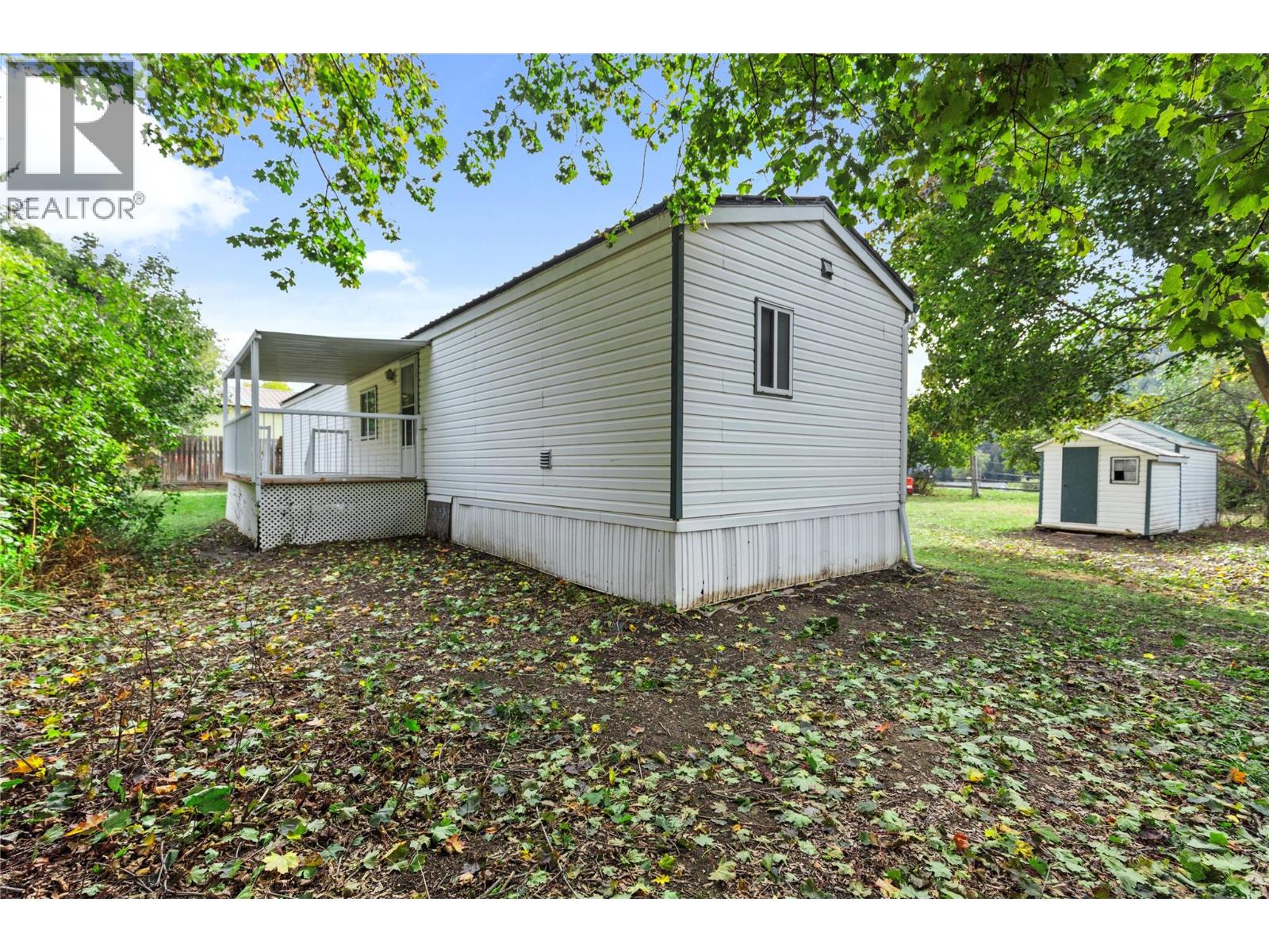 5694 97 Highway, Falkland, British Columbia  V0E 1W0 - Photo 21 - 10402786