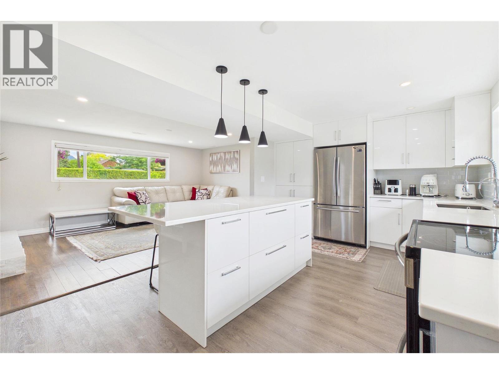 610 Ziprick Road, Kelowna, British Columbia  V1X 5R5 - Photo 26 - 10402691