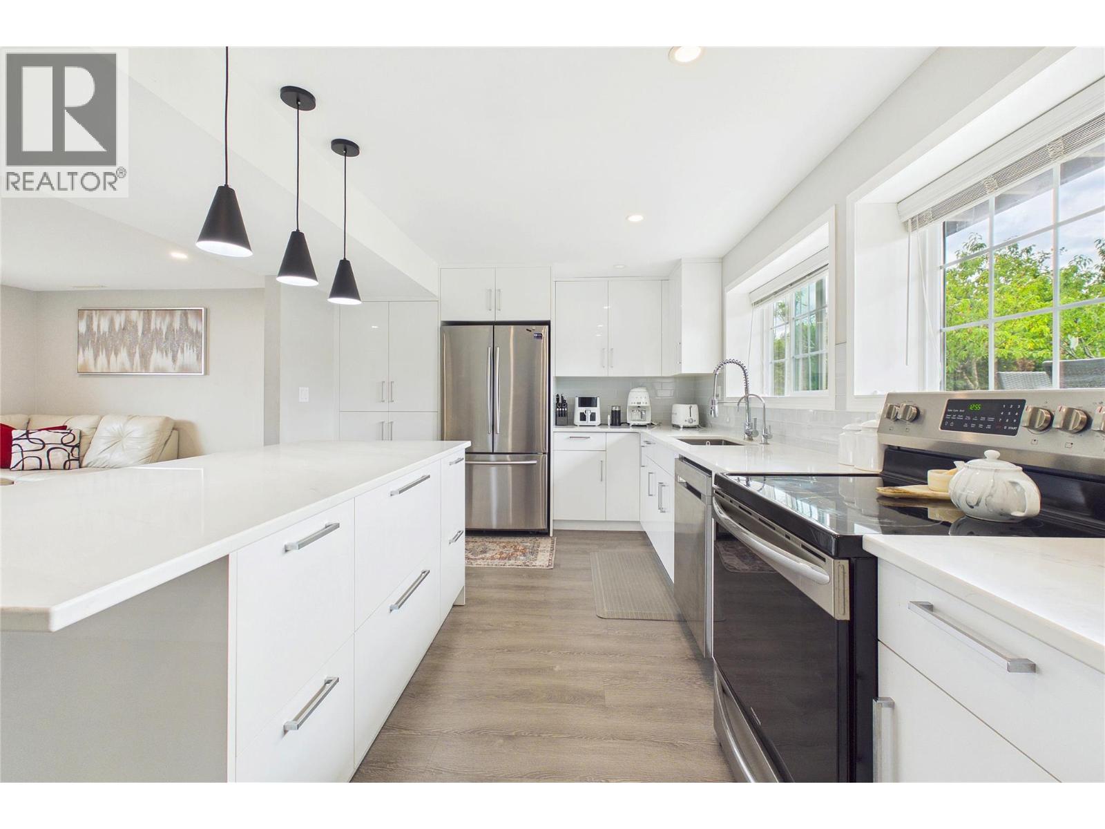 610 Ziprick Road, Kelowna, British Columbia  V1X 5R5 - Photo 27 - 10402691