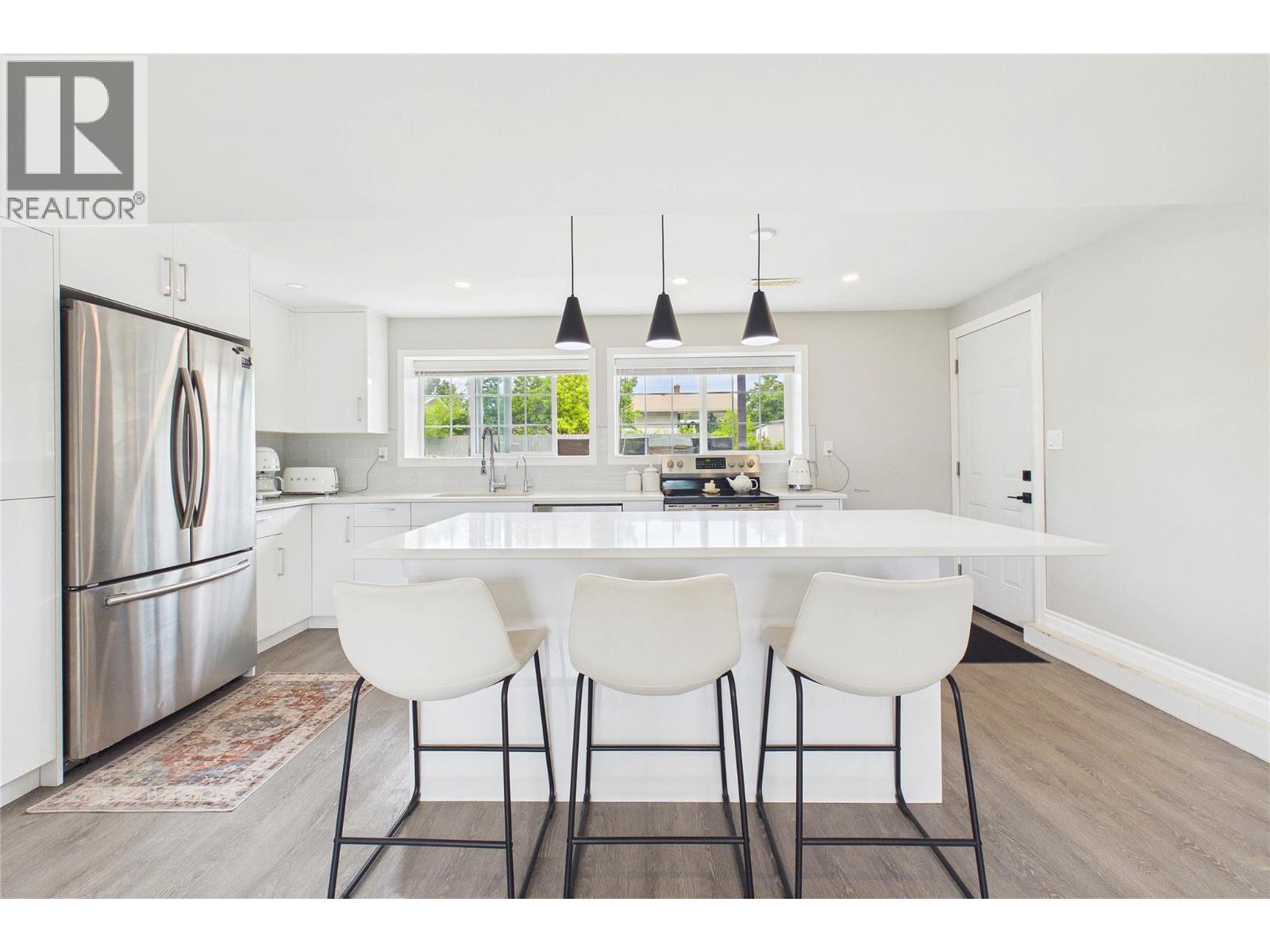 610 Ziprick Road, Kelowna, British Columbia  V1X 5R5 - Photo 30 - 10402691