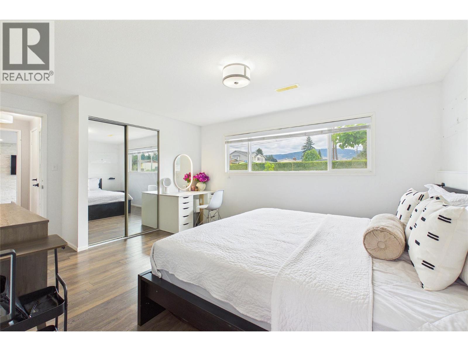 610 Ziprick Road, Kelowna, British Columbia  V1X 5R5 - Photo 33 - 10402691