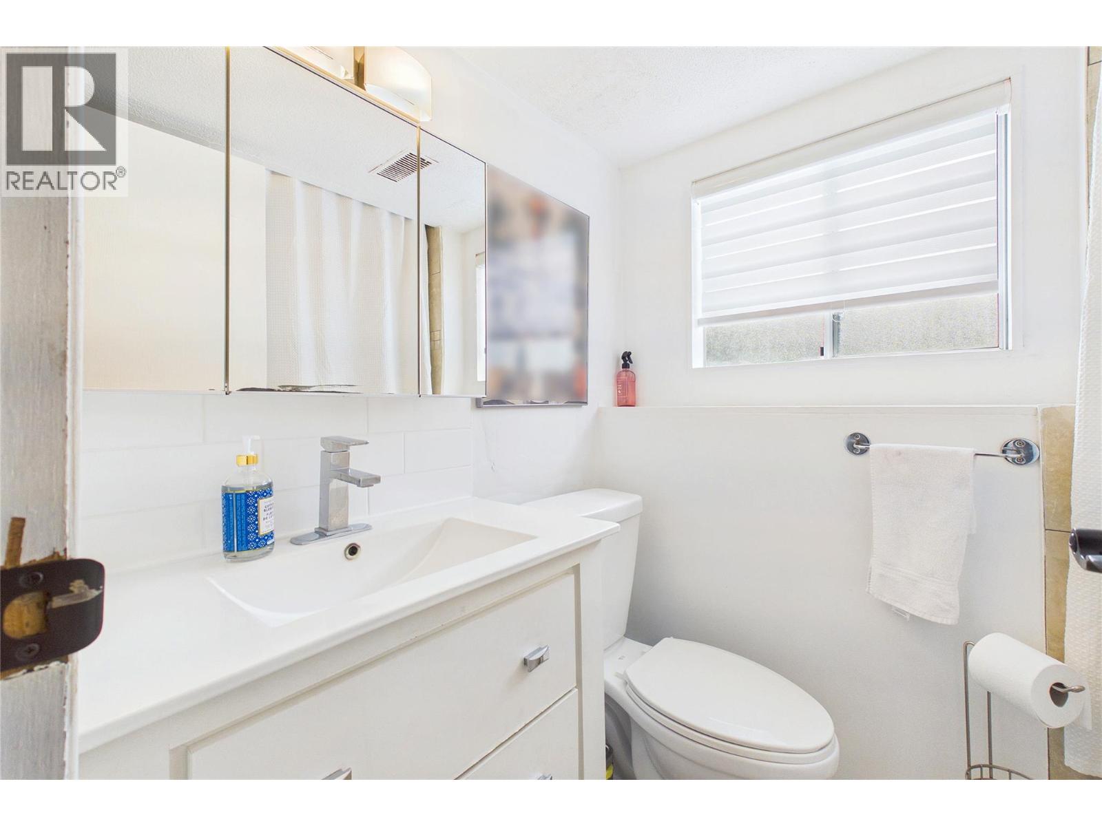 610 Ziprick Road, Kelowna, British Columbia  V1X 5R5 - Photo 40 - 10402691
