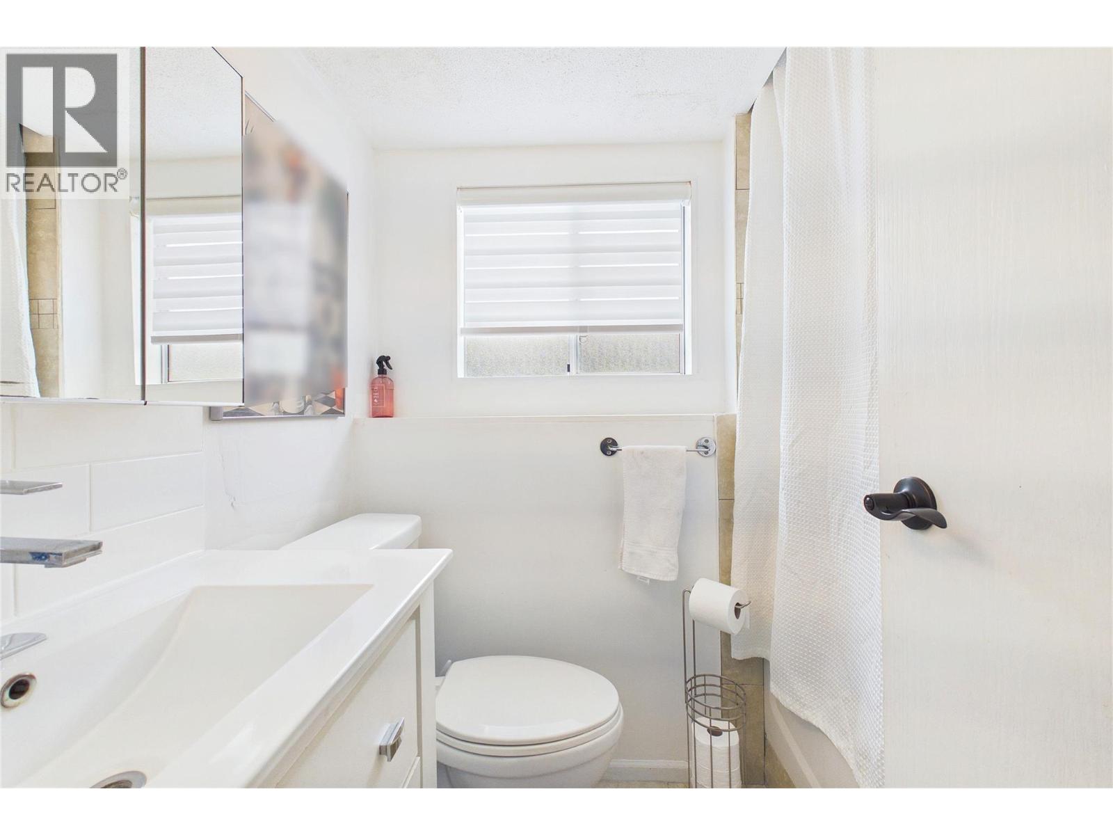 610 Ziprick Road, Kelowna, British Columbia  V1X 5R5 - Photo 41 - 10402691