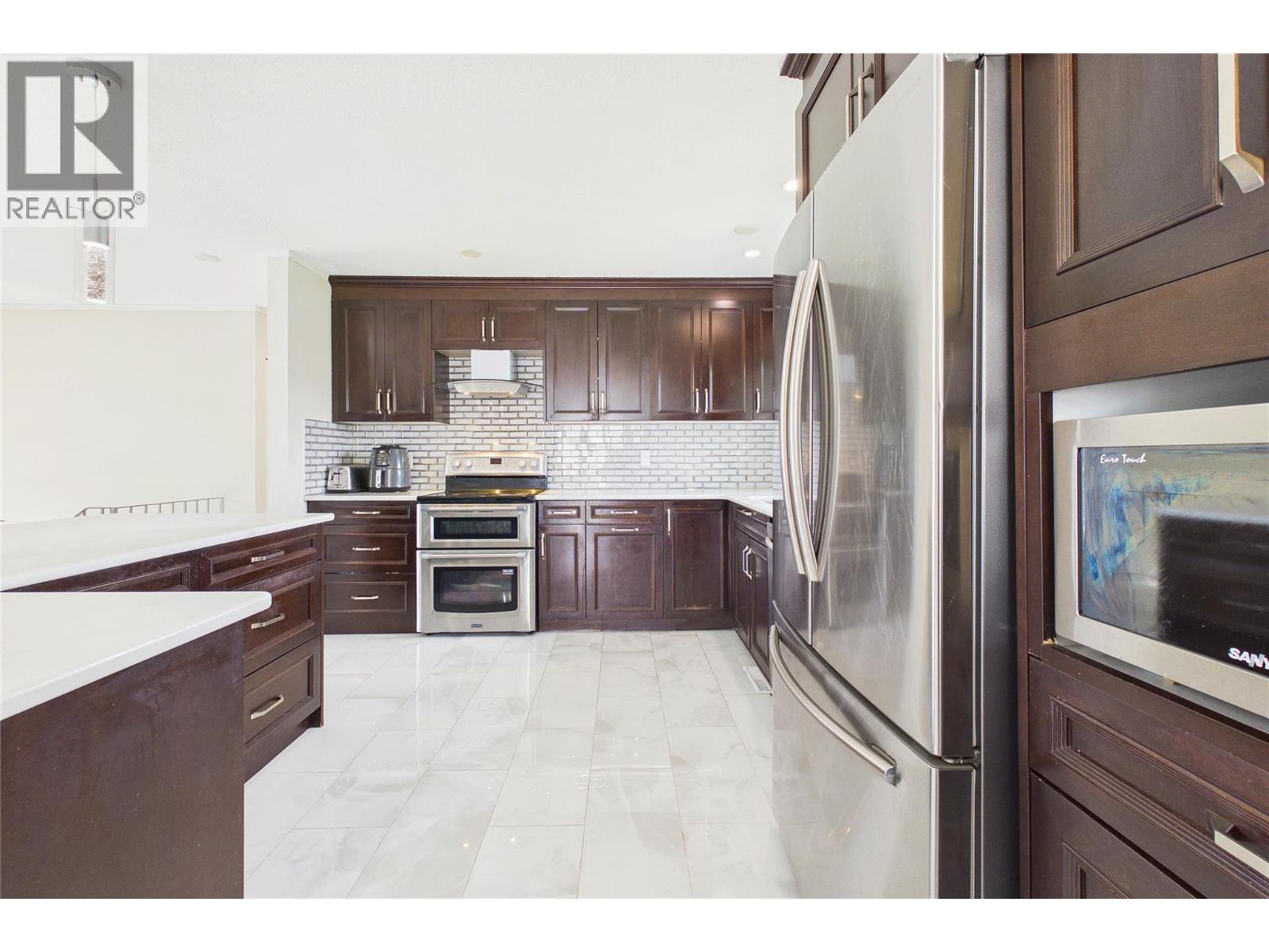 610 Ziprick Road, Kelowna, British Columbia  V1X 5R5 - Photo 7 - 10402691