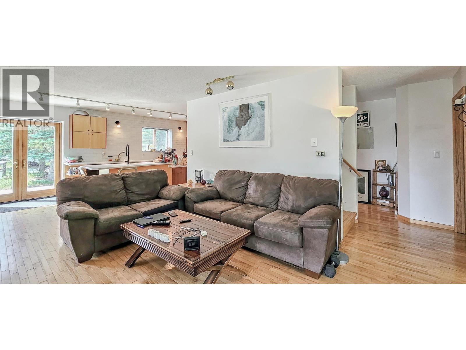 3560 Island Pond Road, Skookumchuck, British Columbia  V0B 2E0 - Photo 25 - 10402688