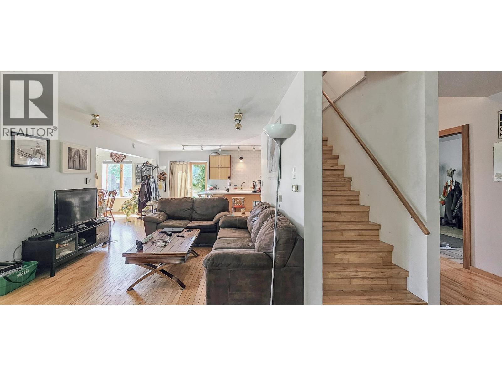 3560 Island Pond Road, Skookumchuck, British Columbia  V0B 2E0 - Photo 26 - 10402688