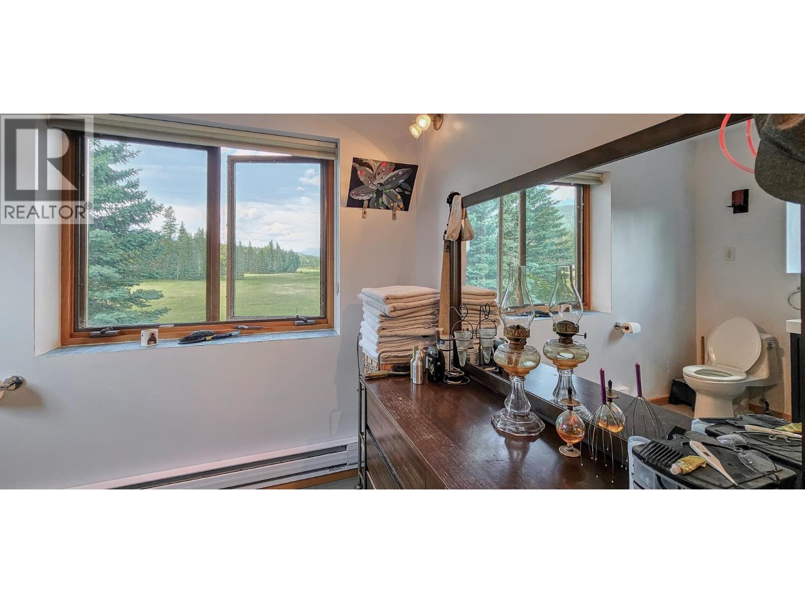 3560 Island Pond Road, Skookumchuck, British Columbia  V0B 2E0 - Photo 33 - 10402688