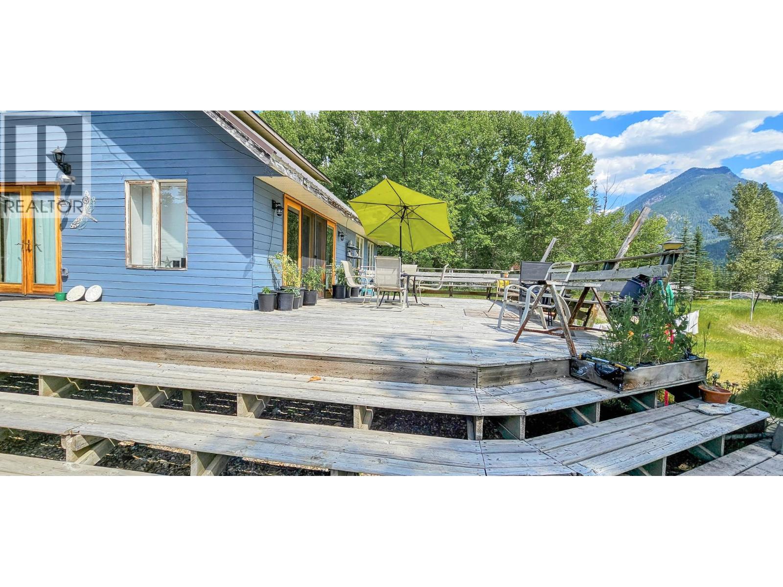 3560 Island Pond Road, Skookumchuck, British Columbia  V0B 2E0 - Photo 45 - 10402688