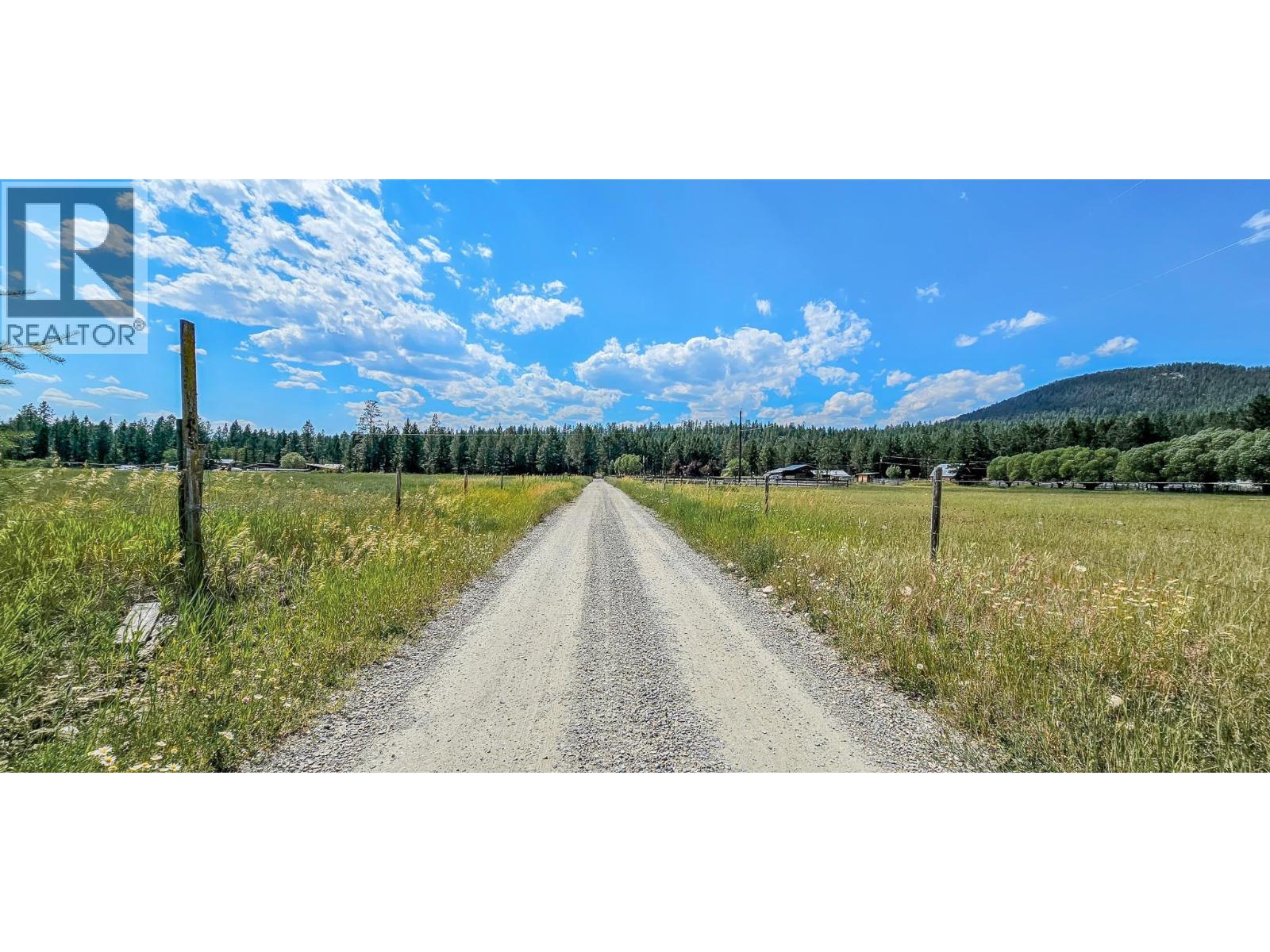 3560 Island Pond Road, Skookumchuck, British Columbia  V0B 2E0 - Photo 58 - 10402688