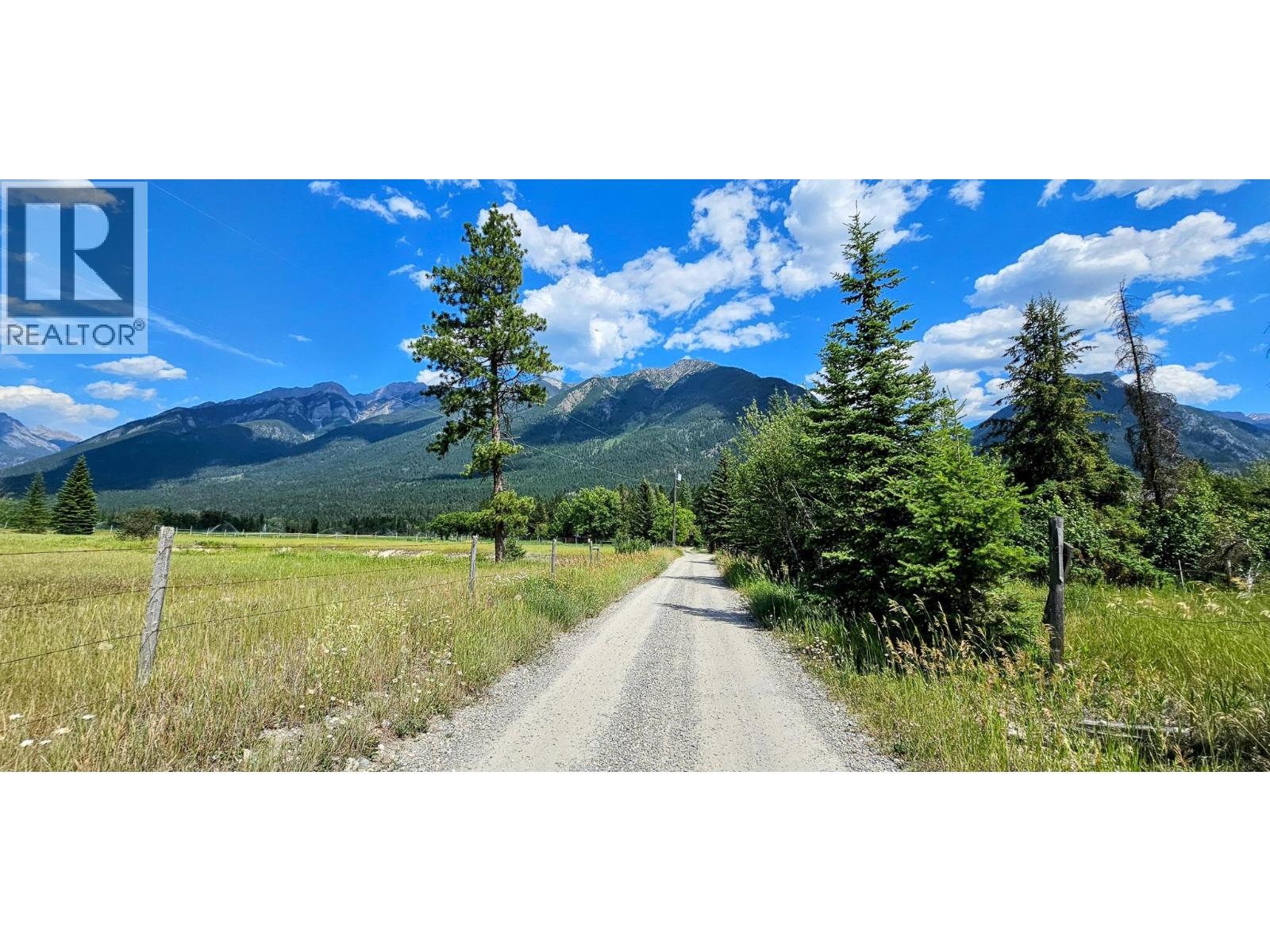3560 Island Pond Road, Skookumchuck, British Columbia  V0B 2E0 - Photo 63 - 10402688
