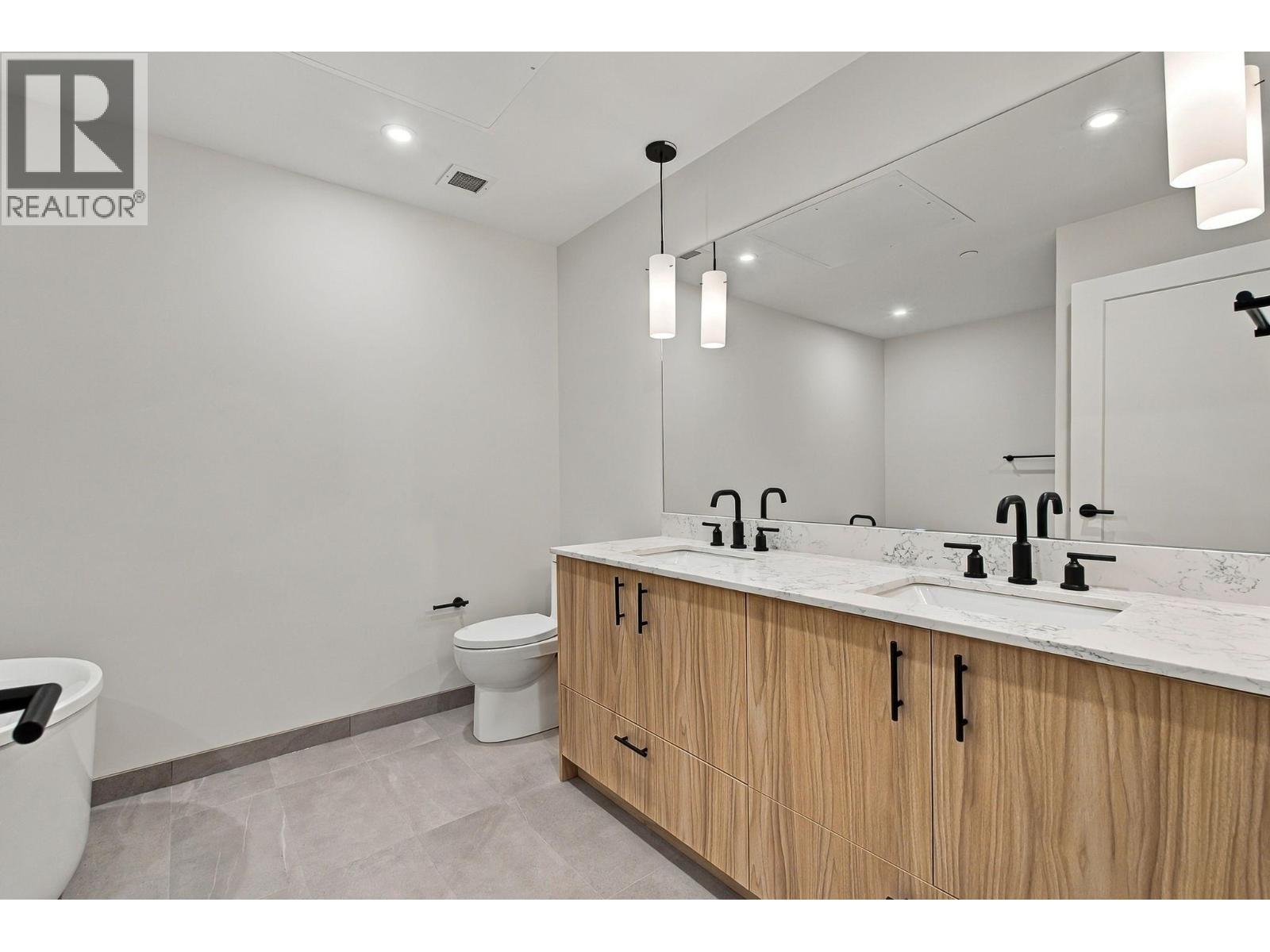 9652 Benchland Drive Unit# 404, Lake Country, British Columbia  V4V 0A4 - Photo 25 - 10402574