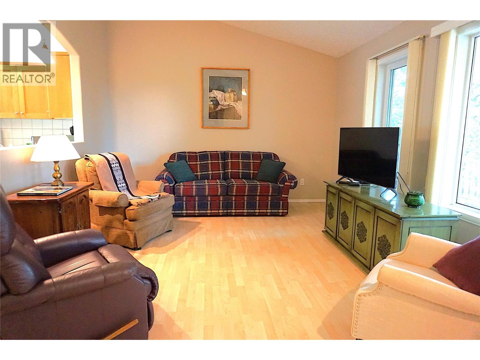 4969 Mountain Side Road, Fairmont Hot Springs, British Columbia  V0B 1L1 - Photo 18 - 10402571