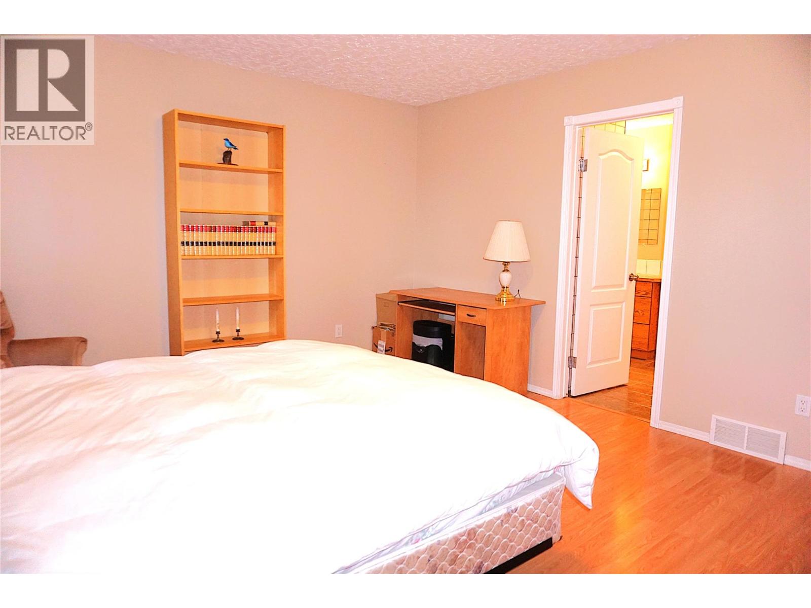 4969 Mountain Side Road, Fairmont Hot Springs, British Columbia  V0B 1L1 - Photo 26 - 10402571