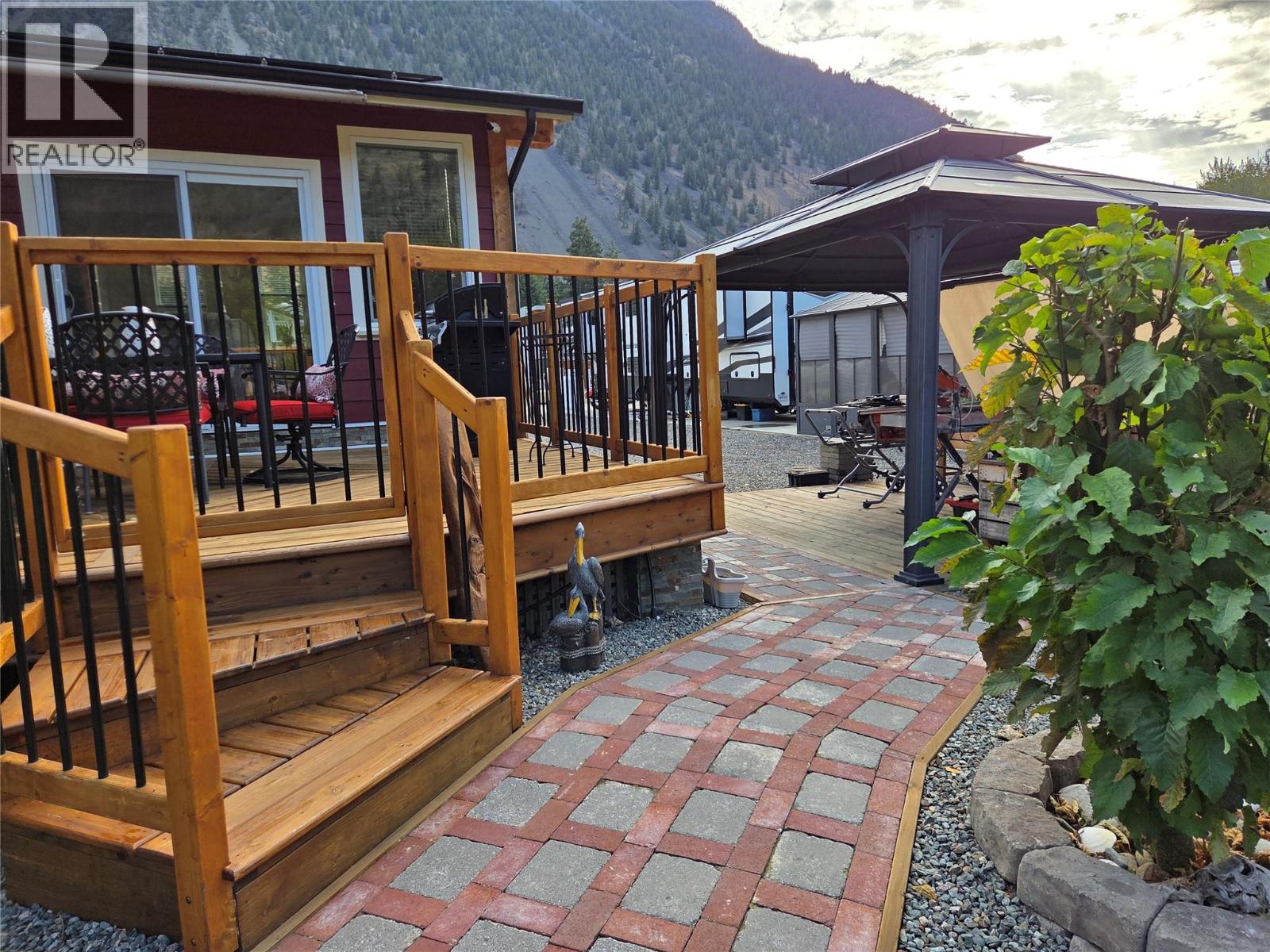 4354 Highway 3 Unit# 30, Keremeos, British Columbia  V0X 1N1 - Photo 34 - 10402813